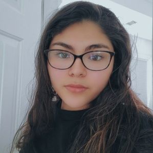 Meet your Posher, Angie